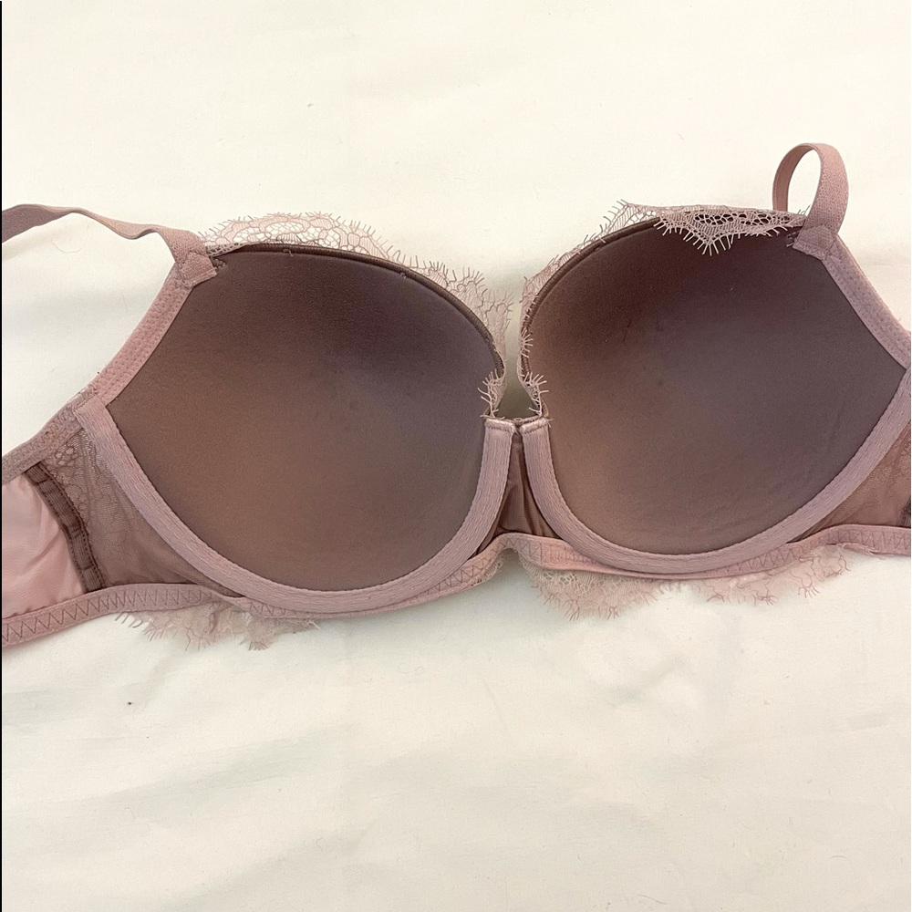 Lace bra - Picture 4 of 5